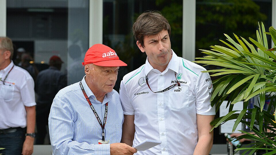 Lauda verspricht, dass es bei Mercedes unter normalen Umständen keine Stallorder mehr geben wird, Foto: Sutton