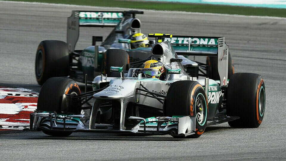 Nico Rosberg gibt Lewis Hamilton keine Schuld nach der Teamentscheidung, Foto: Sutton