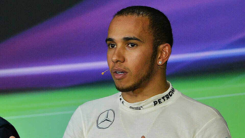 Wie viel Spaß er in Malaysia hatte, war Lewis Hamilton anzusehen, Foto: Sutton