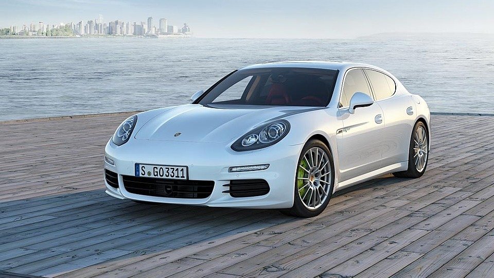 Der Porsche Panamera ist der erste Plug-in-Hybrid in der Luxusklasse, Foto: Porsche