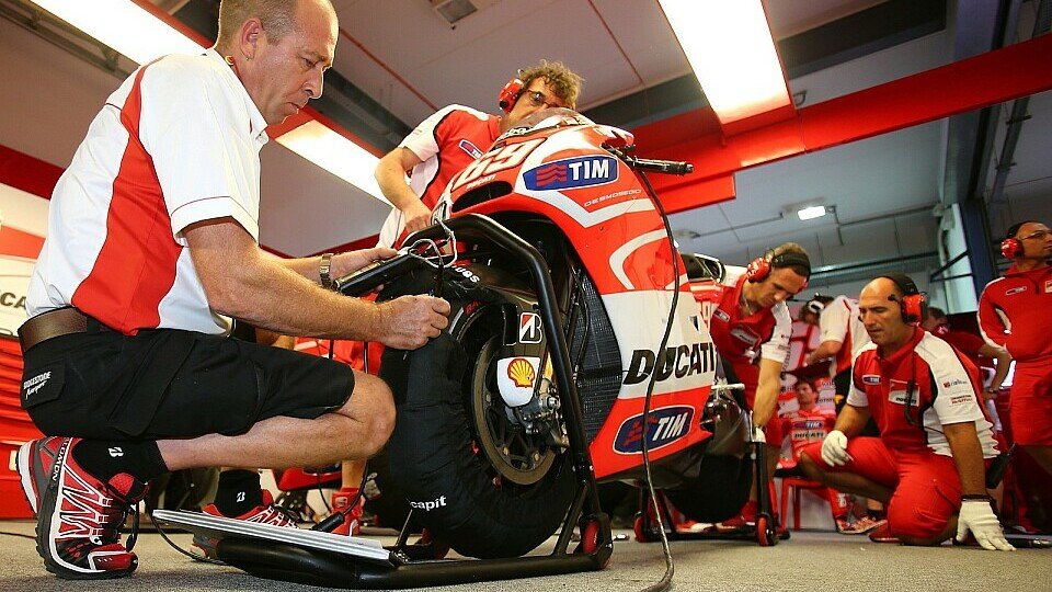 Auf Ducati wartet viel Arbeit, Foto: Bridgestone