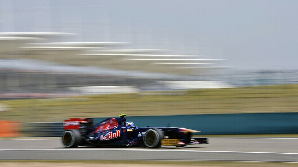 Daniel Ricciardo gelang zum ersten Mal seit dem Bahrain GP 2012 der Sprung in die Top-10, Foto: Sutton