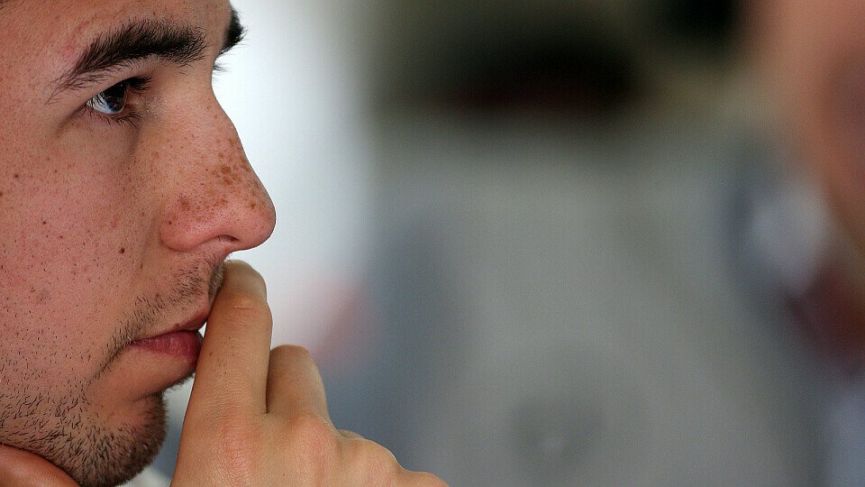 Sergio Perez hatte keinen leichten Saisonstart, Foto: Sutton