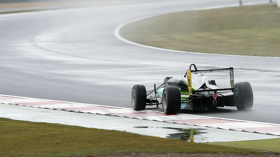 Damon Hills Sohn Josh fuhr sein erstes Podium in der Formel 3 EM ein, Foto: FIA F3