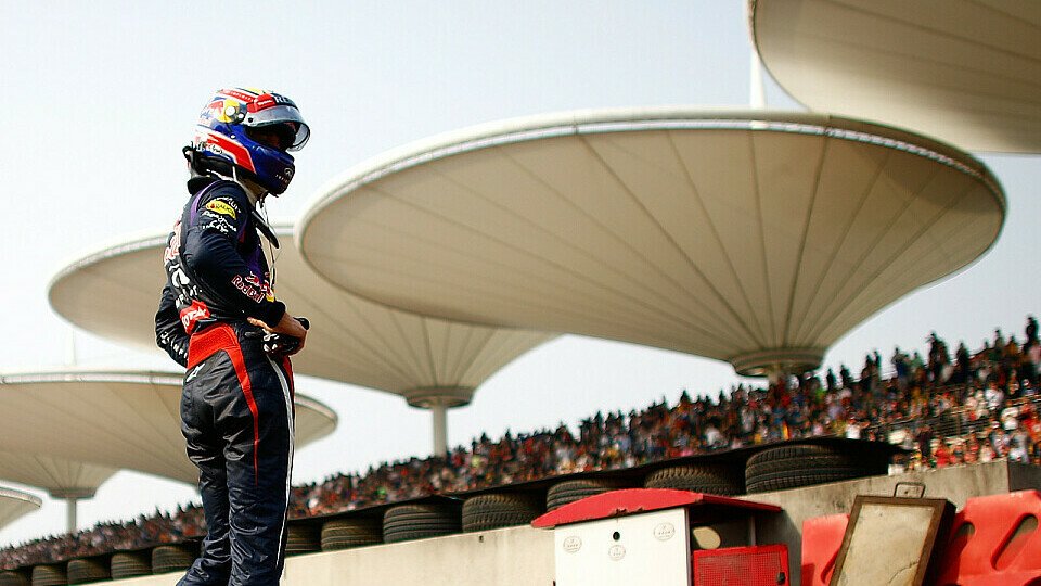 Mark Webber hält sich mit Kritik zurück, Foto: Red Bull