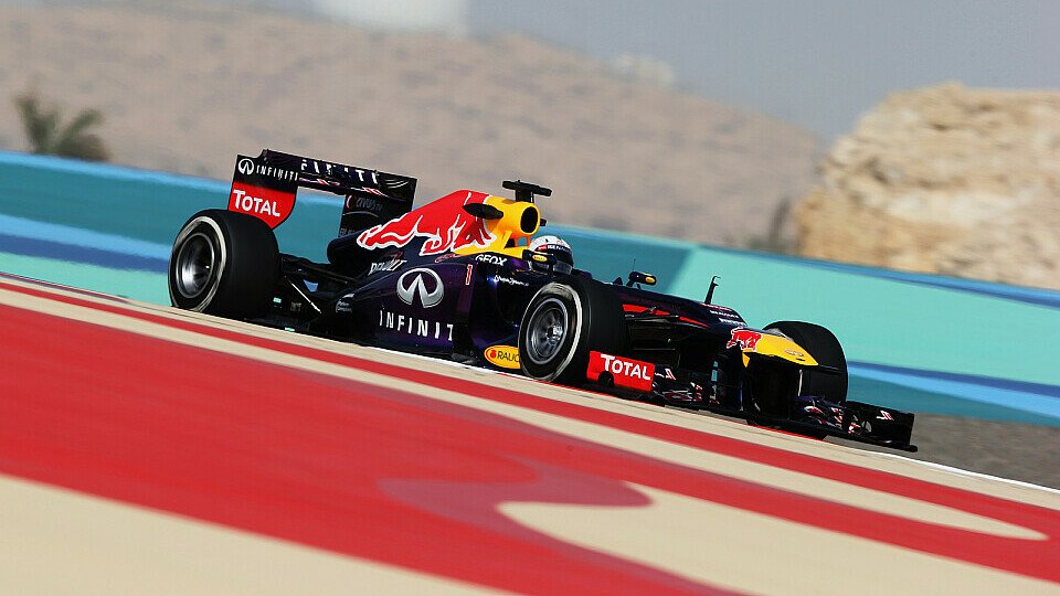 Sebastian Vettel hält sich diesmal mit Kritik an Pirelli zurück, Foto: Red Bull