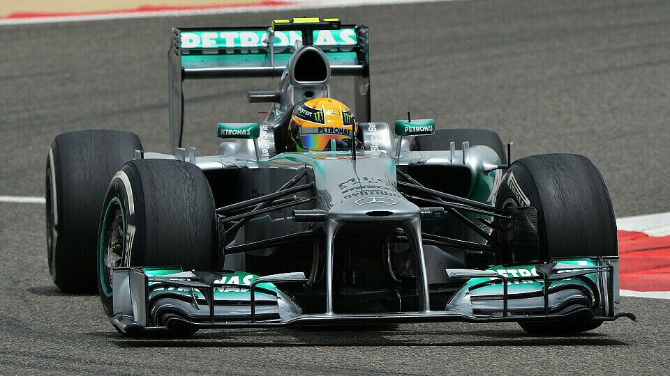Lewis Hamilton muss von Rang neun aus angreifen, Foto: Sutton