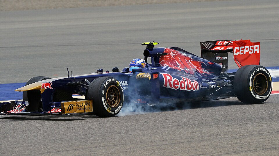 Daniel Ricciardo beendete im Gegensatz zu Jean-Eric Vergne wenigsten das Rennen, Foto: Sutton