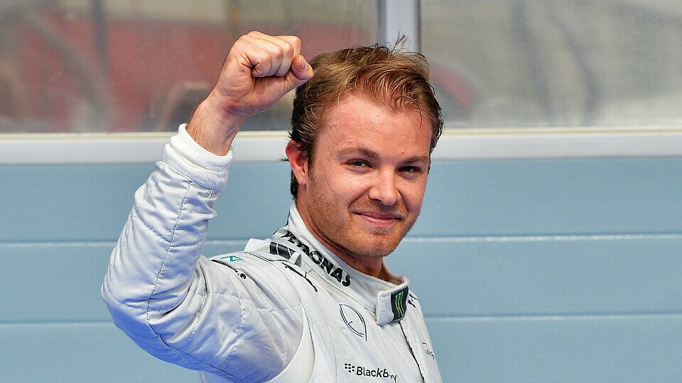Die Faust des Siegers: Nico Rosberg zeigte der Konkurrenz in Bahrain wo der Hammer hängt, Foto: Sutton