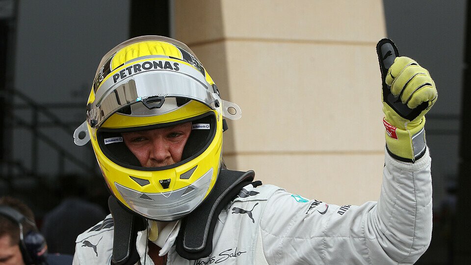 Daumen nach oben: Rosberg machte am Samstag alles richtig und wurde belohnt, Foto: Sutton