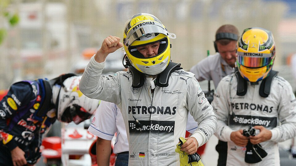 Nico Rosberg raste auf dem Bahrain International Circuit zur zweiten Pole seiner Karriere, Foto: Sutton