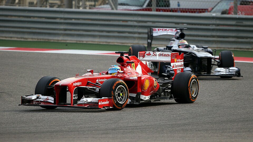 Knackpunkt DRS: Der beschädigte Flügel kostete Fernando Alonso eine Top-Platzierung, Foto: Sutton