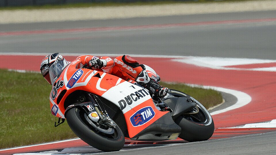 Andrea Dovizioso hofft, sich mit neuen Teilen verbessern zu können, Foto: Ducati