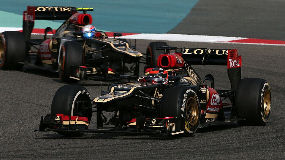 Beide Lotus-Fahrer schafften in Bahrain den Sprung aufs Podium, Foto: Sutton