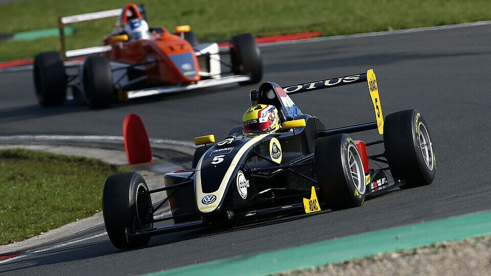 Indy Dontje sicherte sich den Sieg im dritten Rennen des Wochenendes, Foto: ADAC Formel Masters