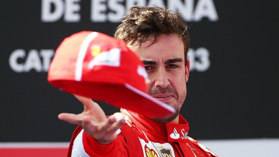 Fernando Alonso: Nie um ein Wort verlegen, Foto: Sutton