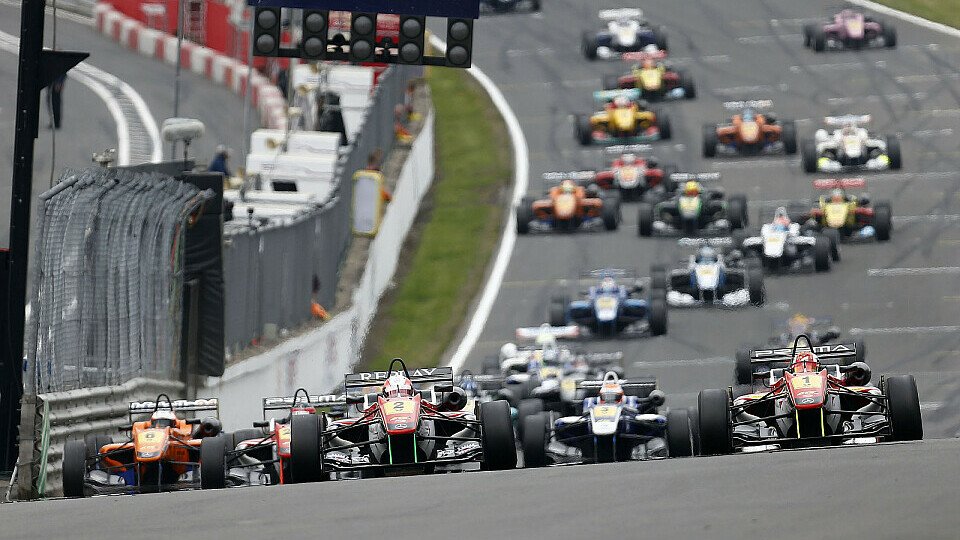 Prema Powerteam dominiert das Wochenende, Foto: FIA F3