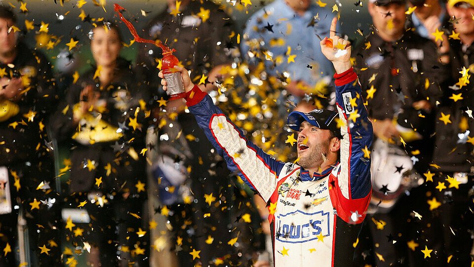 Jimmie Jonhson gewinnt das Preisgeld von 1 Million US-Dollar, Foto: NASCAR