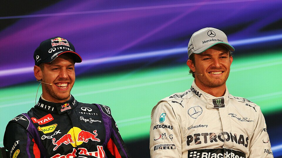Zwischen Sebastian Vettel und Nico Rosberg gibt es immer noch eine Menge zu lachen, Foto: Red Bull