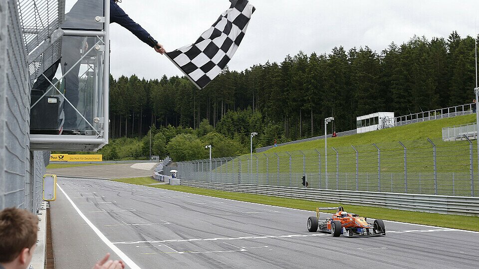 Felix Rosenqvist schaffte das Double, Foto: FIA F3