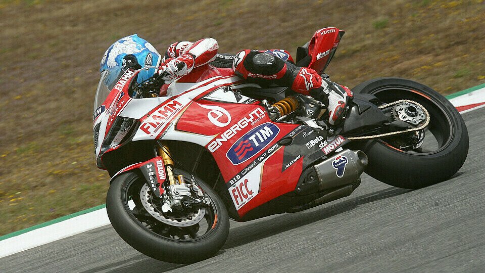 Carlos Checa konnte die Lücke zur Spitze verkleinern, Foto: Ducati