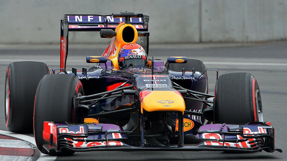 Vettel steht auf der Pole, Foto: Sutton