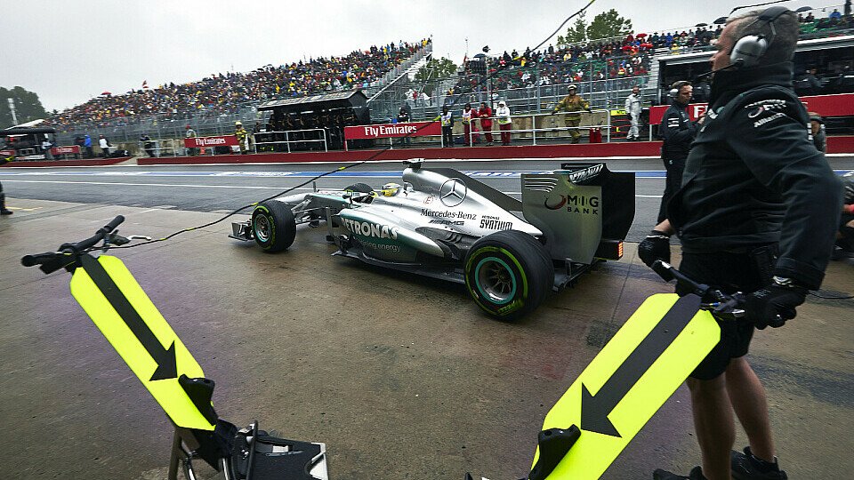 Mercedes wurde von den Young Driver Tests ausgeschlossen, Foto: Mercedes AMG