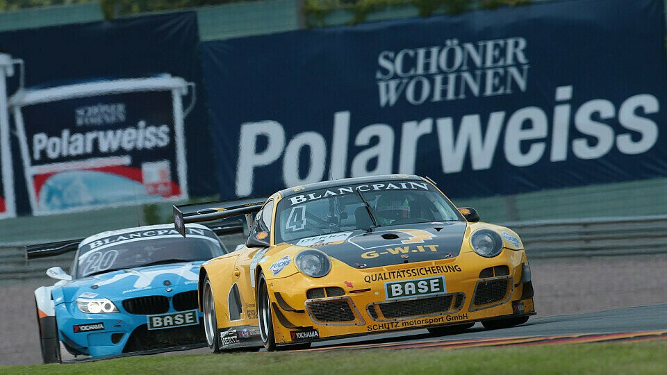 Christian Engelhart und Nicolas Armindo treten mit viel Rückenwind im gelb/schwarzen Porsche 911 GT3 R an, Foto: ADAC GT Masters