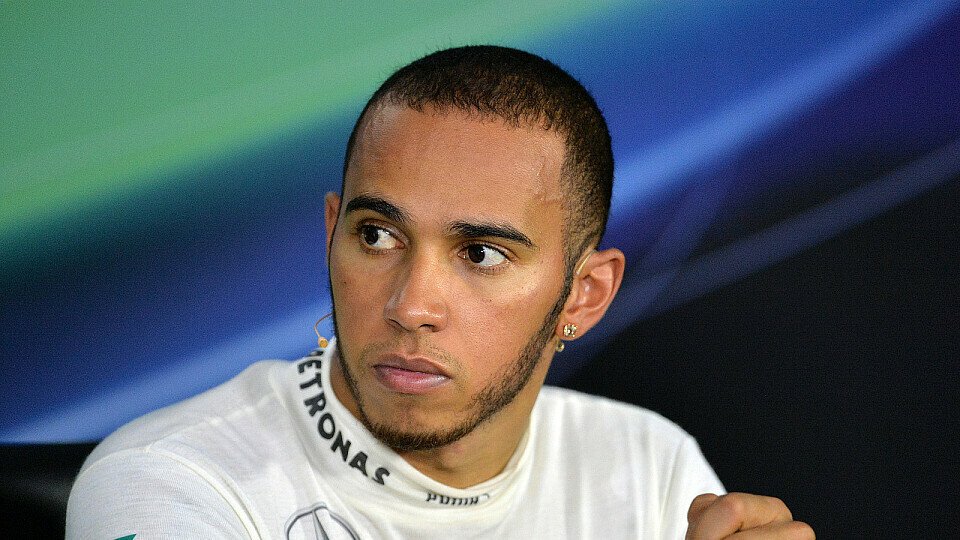 Lewis Hamilton liegt in der Fahrer-Wertung mit 77 Punkten auf Rang vier, Foto: Sutton