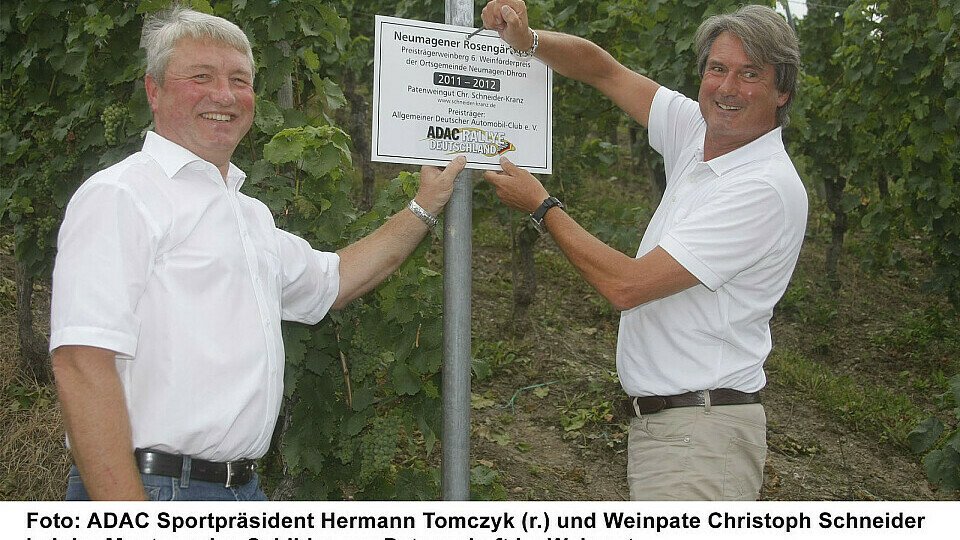 Hermann Tomczyk und Weinpate Christoph Schneider, Foto: ADAC Rallye Deutschland