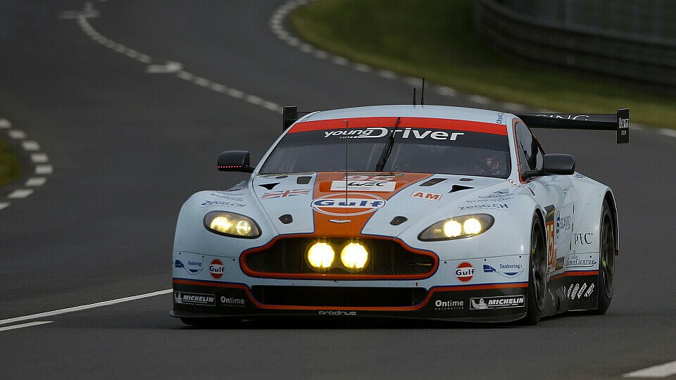 Der Aston Martin um Allan Simonsen in Le Mans, Foto: DPPI