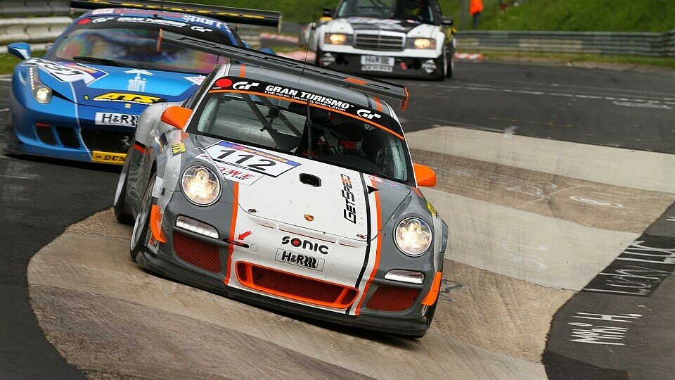 Der GetSpeed-Porsche fuhr bis auf den siebten Gesamtrang nach vorne, Foto: Patrick Funk