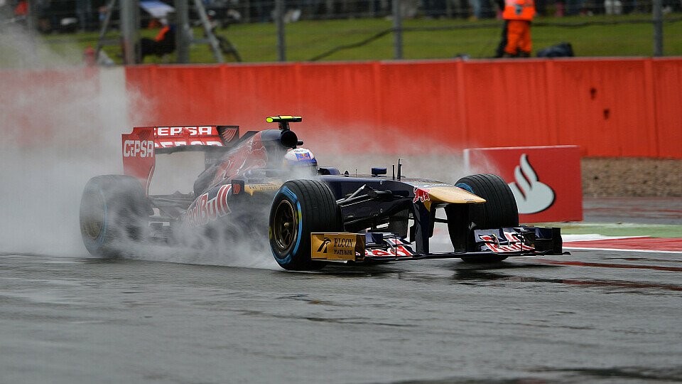 Daniel Ricciardo fuhr im Nassen Bestzeit, Foto: Sutton