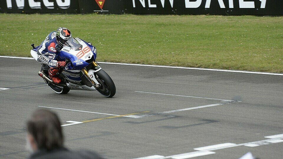 Jorge Lorenzo biss sich bis zum Ende durch, Foto: Yamaha Factory Racing