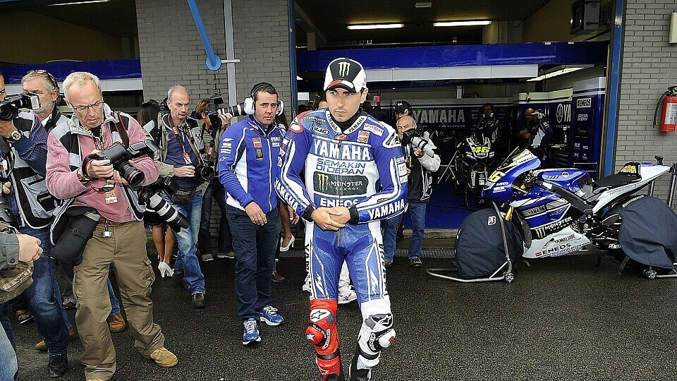 Jorge Lorenzo ging trotz starker Schmerzen an den Start, Foto: Yamaha Factory Racing