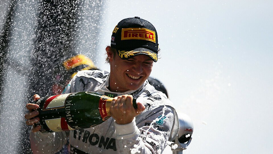 Silber strahle in Silverstone nicht nur samstags: Nico Rosberg gewann auf der Insel, Foto: Sutton