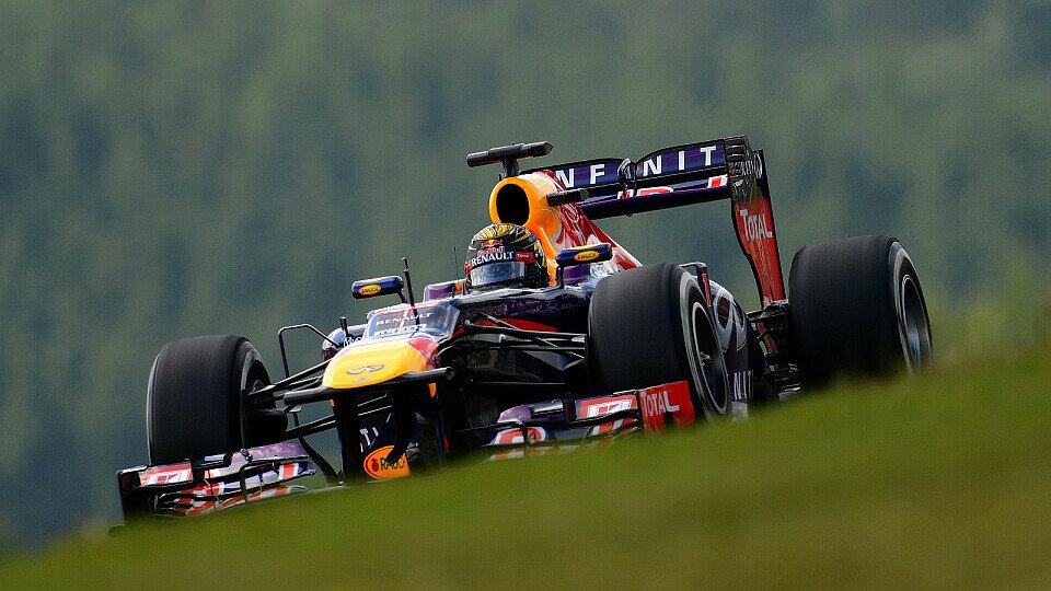 Knapp vorbei, aber zuversichtlich: Sebastian Vettel nach P2 im Qualifying, Foto: Sutton