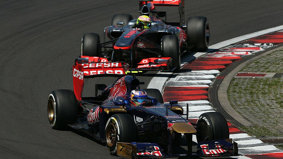 Sergio Pérez hält Daniel Ricciardo für einen Erfolgsgaranten, Foto: Sutton