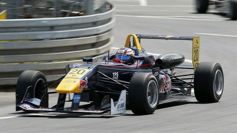Blomqvist ging im ersten Rennen als Überaschungssieger hervor, Foto: FIA F3