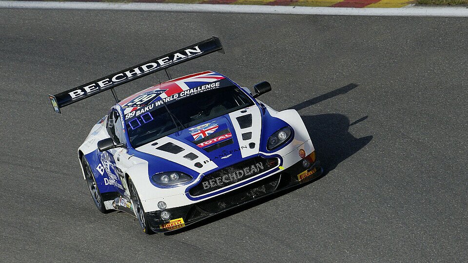 Stefan Mücke und sein Aston Martin-Team kämpften in Spa mit Problemen, Foto: V-IMAGES.com/Fabre