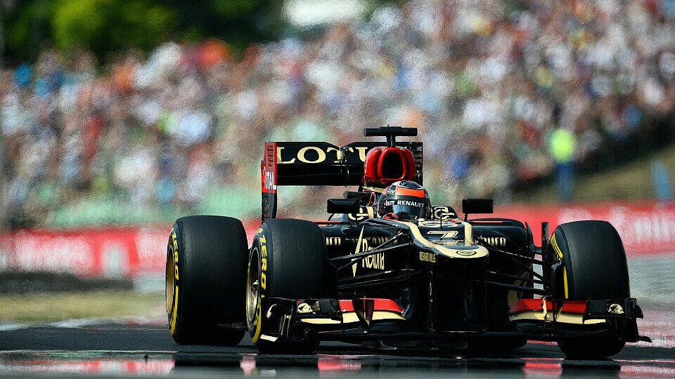 Kimi Räikkönen kämpfte mit den neuen Reifen und Untersteuern, Foto: Sutton