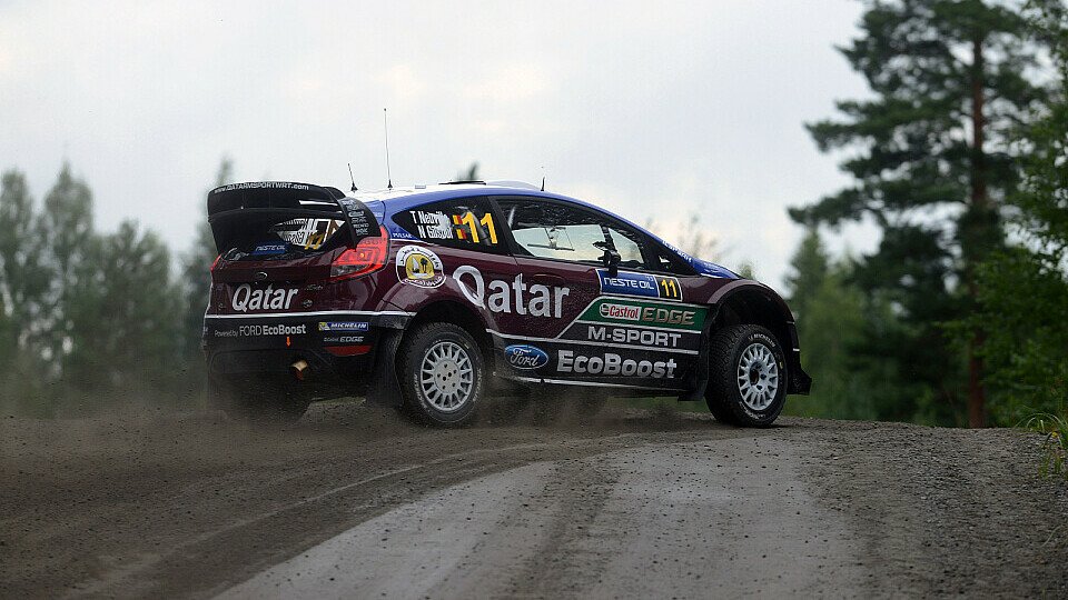 Driftet Thierry Neuville auch nächstes Jahr noch im Ford Fiesta RS WRC?, Foto: Sutton