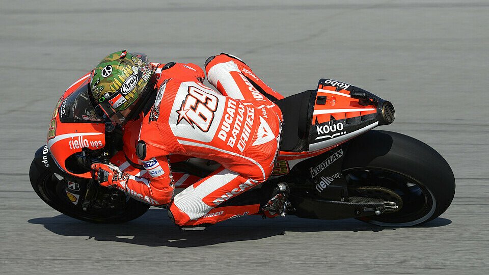 Andrea Iannone musste mit aller Kraft arbeiten, Foto: Ducati