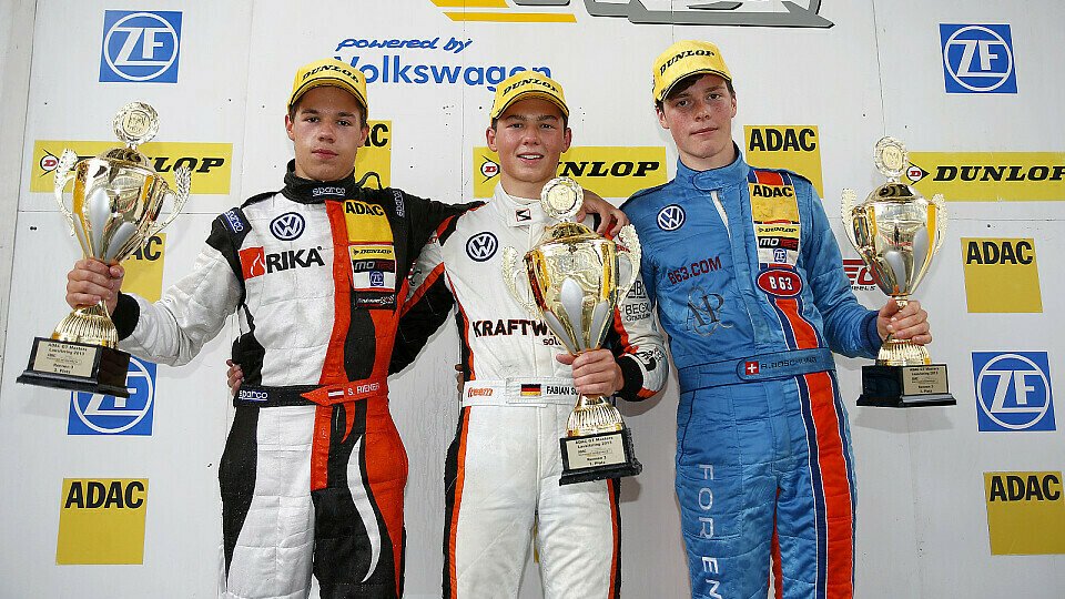 Zum ersten Mal in dieser Saison drei Rookies auf dem Podium, Foto: ADAC Formel Masters