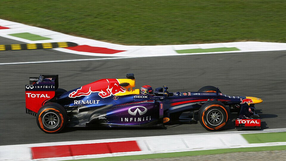Sebastian Vettel setzte sich im 2. Training deutlich ab, Foto: Sutton