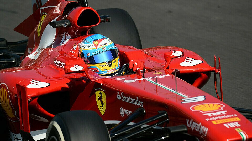 Fernando Alonso sorgte in Monza für reichlich Gesprächsstoff, Foto: Sutton