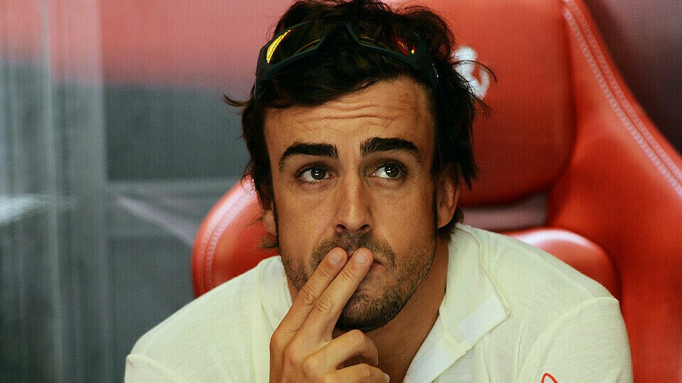 Fernando Alonso bleibt cool, Foto: Sutton