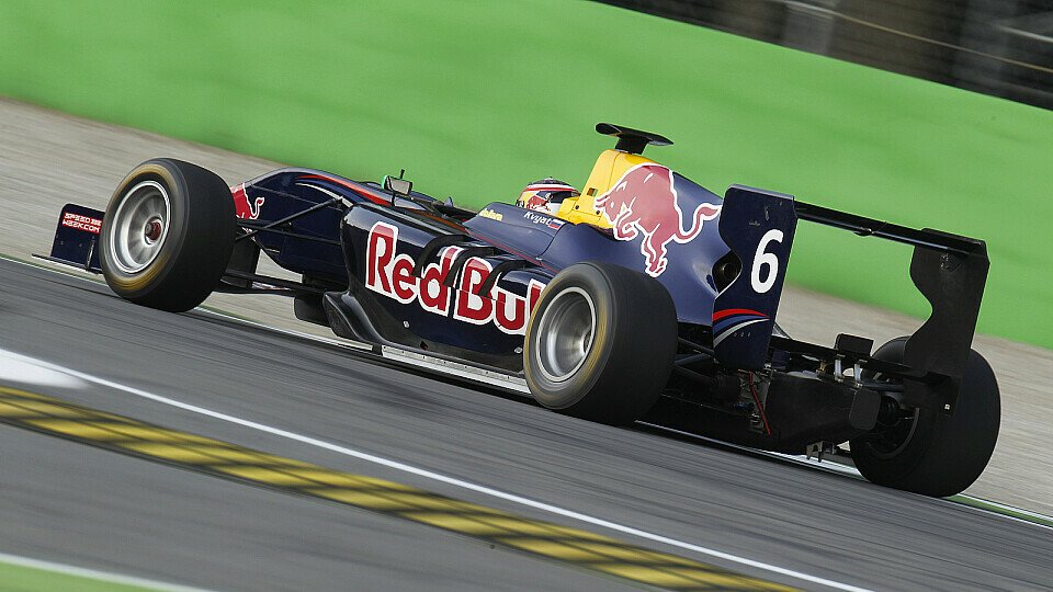 Daniil Kvyat krönte sich in der GP3 zum Meister