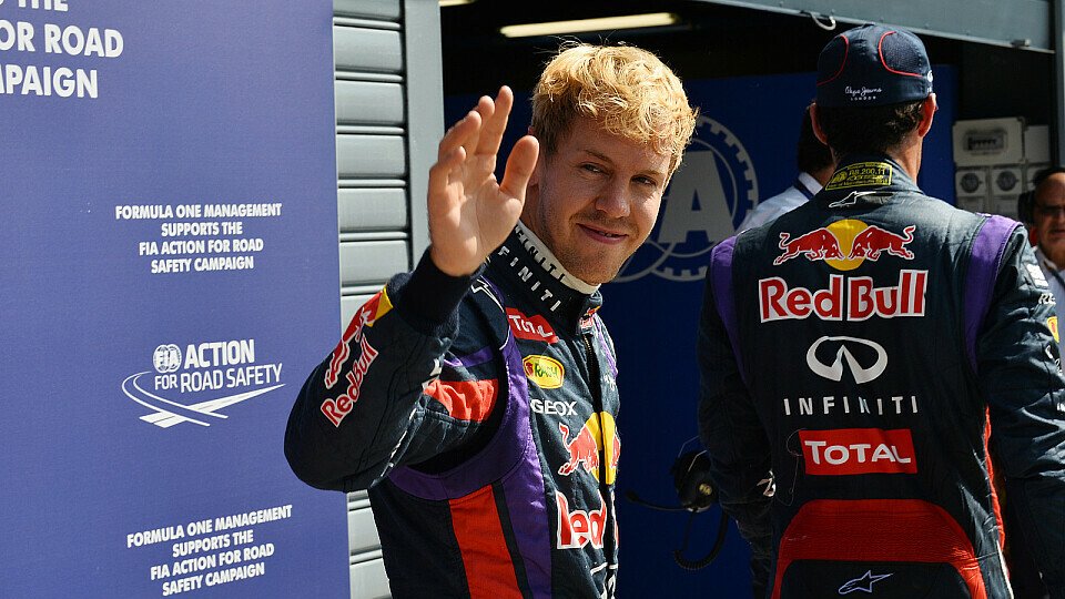 Ein bisschen wird Sebastian Vettel Mark Webber nach dessen Abgang doch vermissen, Foto: Sutton