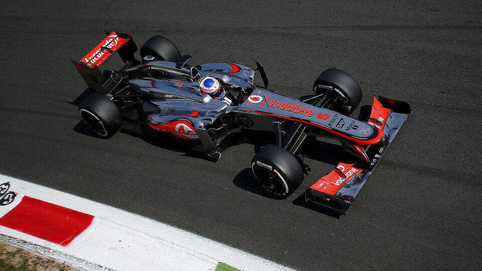 Auf der Geraden stellte Jenson Button kaum eine Gefahr dar, Foto: Sutton